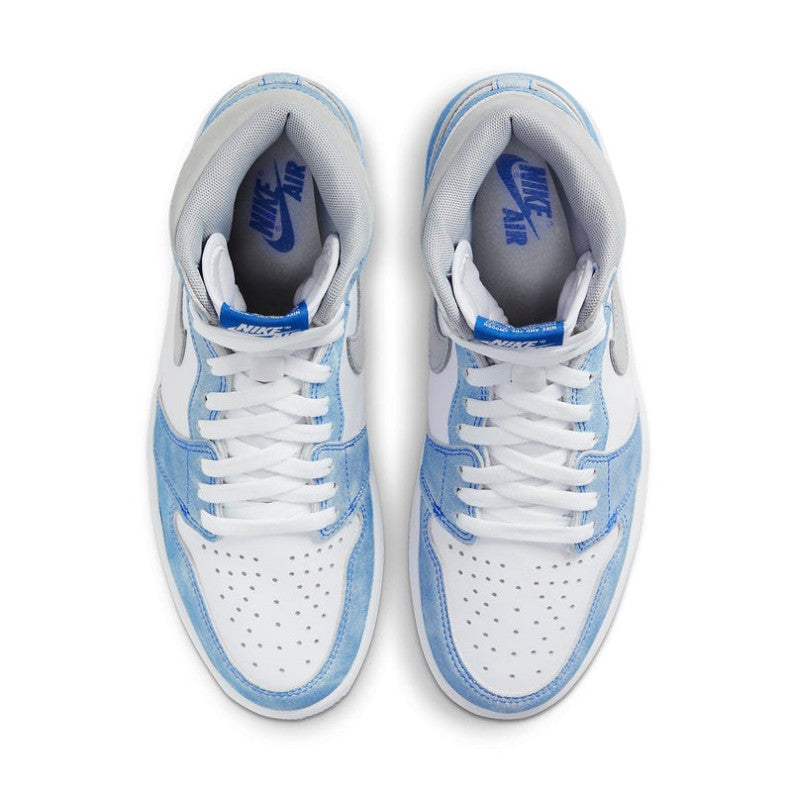 Air Jordan 1 Retro High OG 'Hyper Royal / Light Smoke Grey' 555088-402