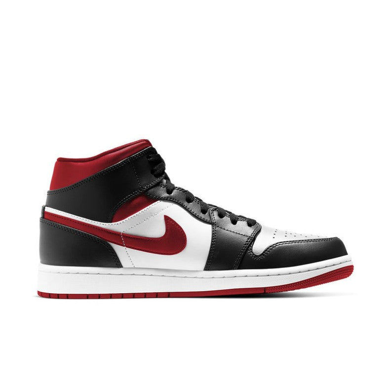 Air Jordan 1 Mid 'Black / White / Gym Red' 554724-122