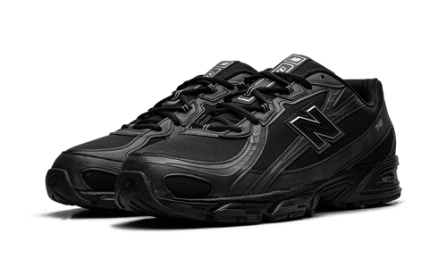 740 "Black with Silver Metallic" U740BS2